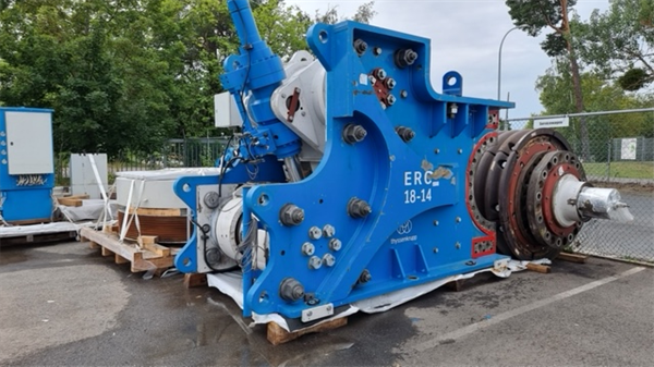 FLSMIDTH Eccentric ERC 18-14 Roll Crusher